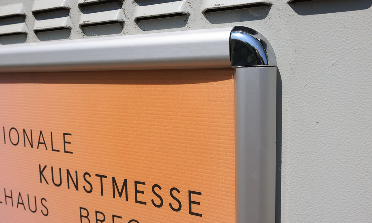 moskito detail1 1200 720